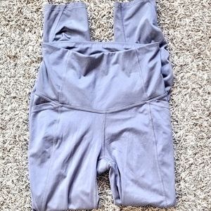 Gray Athletic Leggings with Pockets